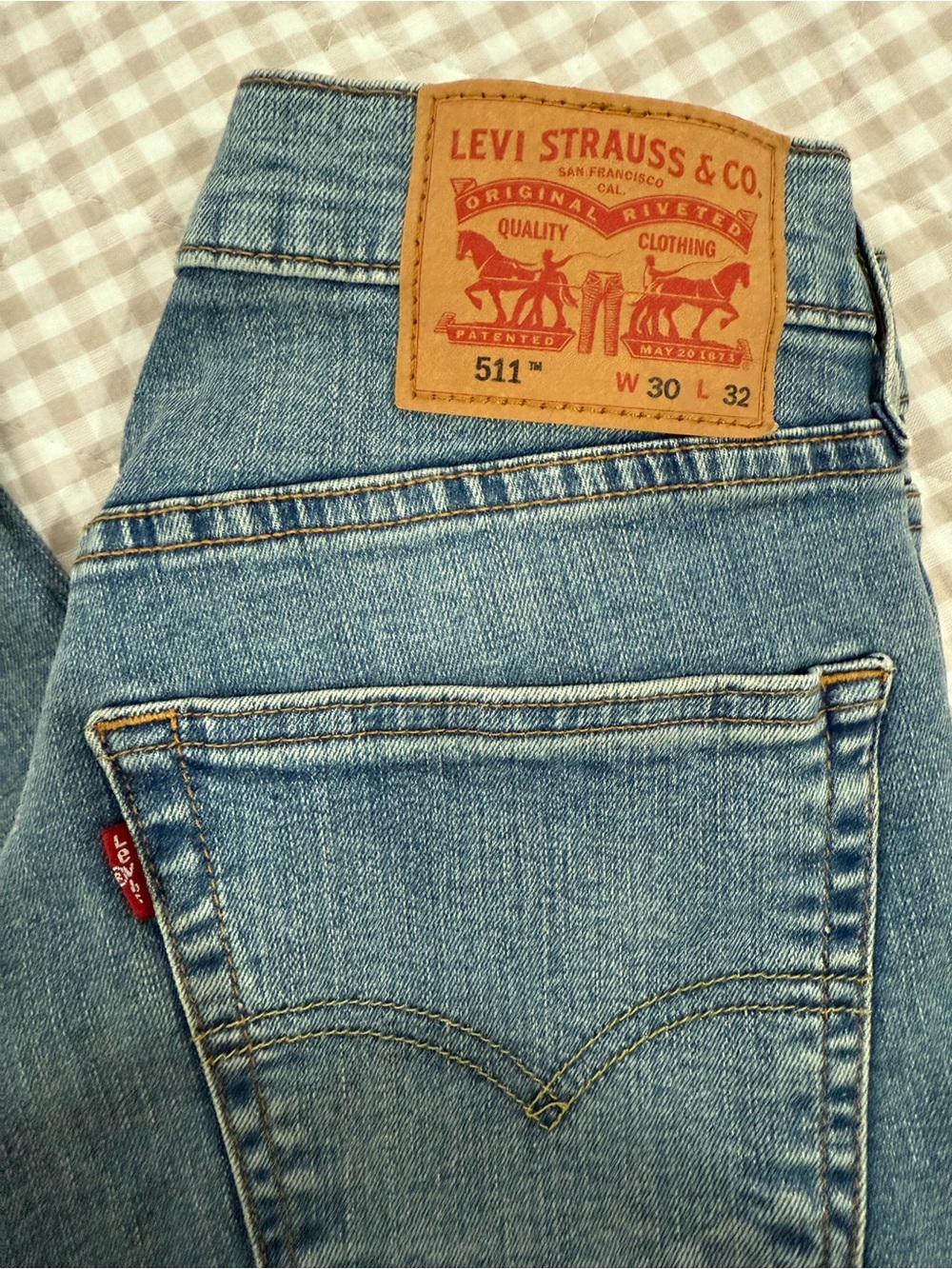 Levi's 511 Slim Fit Men's Jeans W30 L32 Medium Wash Stretch Denim